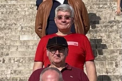 Gruppenfoto_450x800